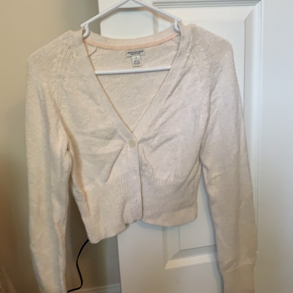 American Eagle cropped cardigan - Picture 2 of 3